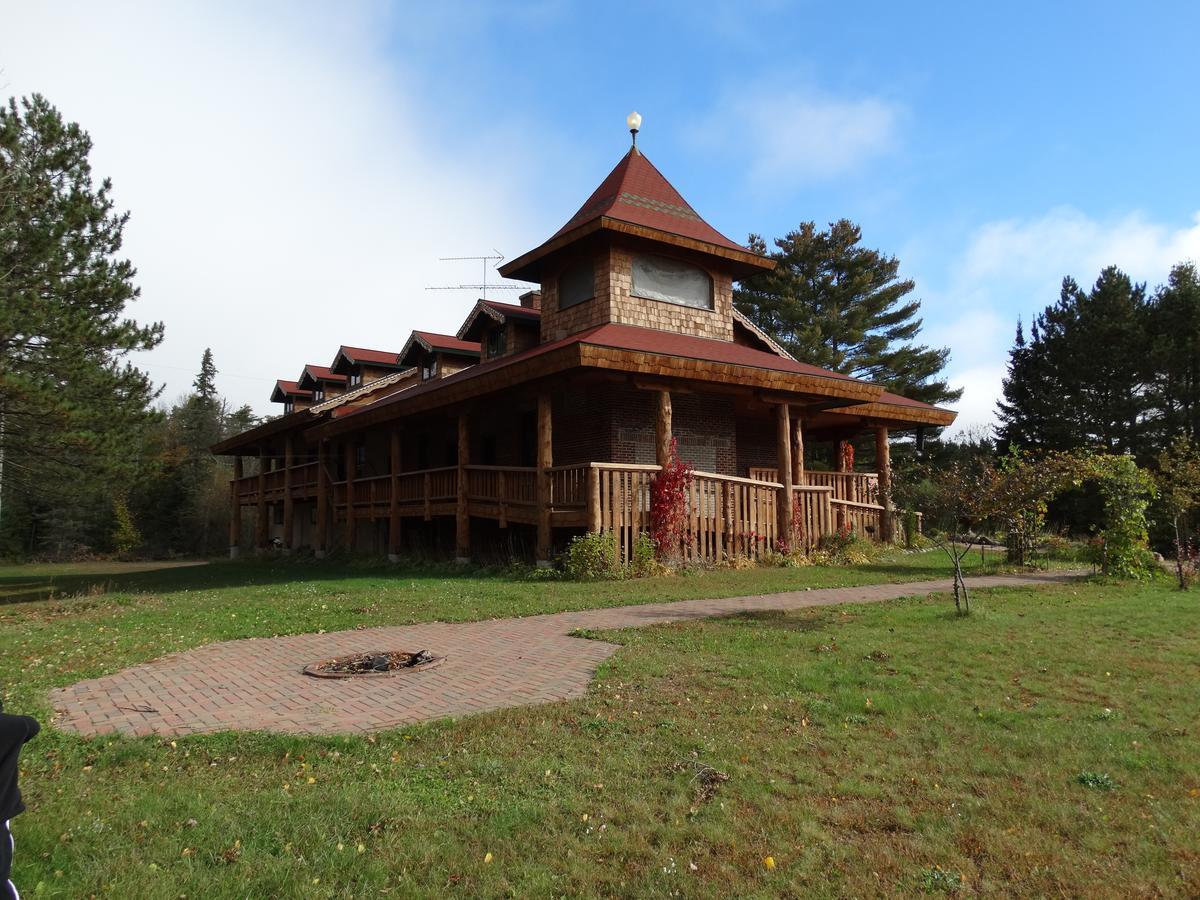 Lenroot Lodge Seeley Экстерьер фото