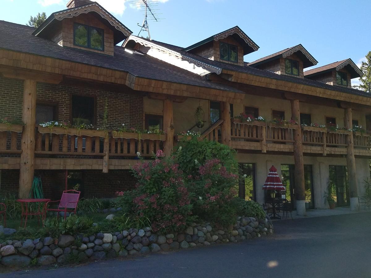 Lenroot Lodge Seeley Экстерьер фото