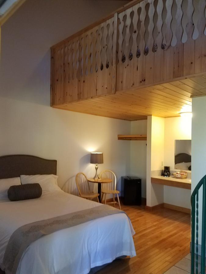 Lenroot Lodge Seeley Экстерьер фото